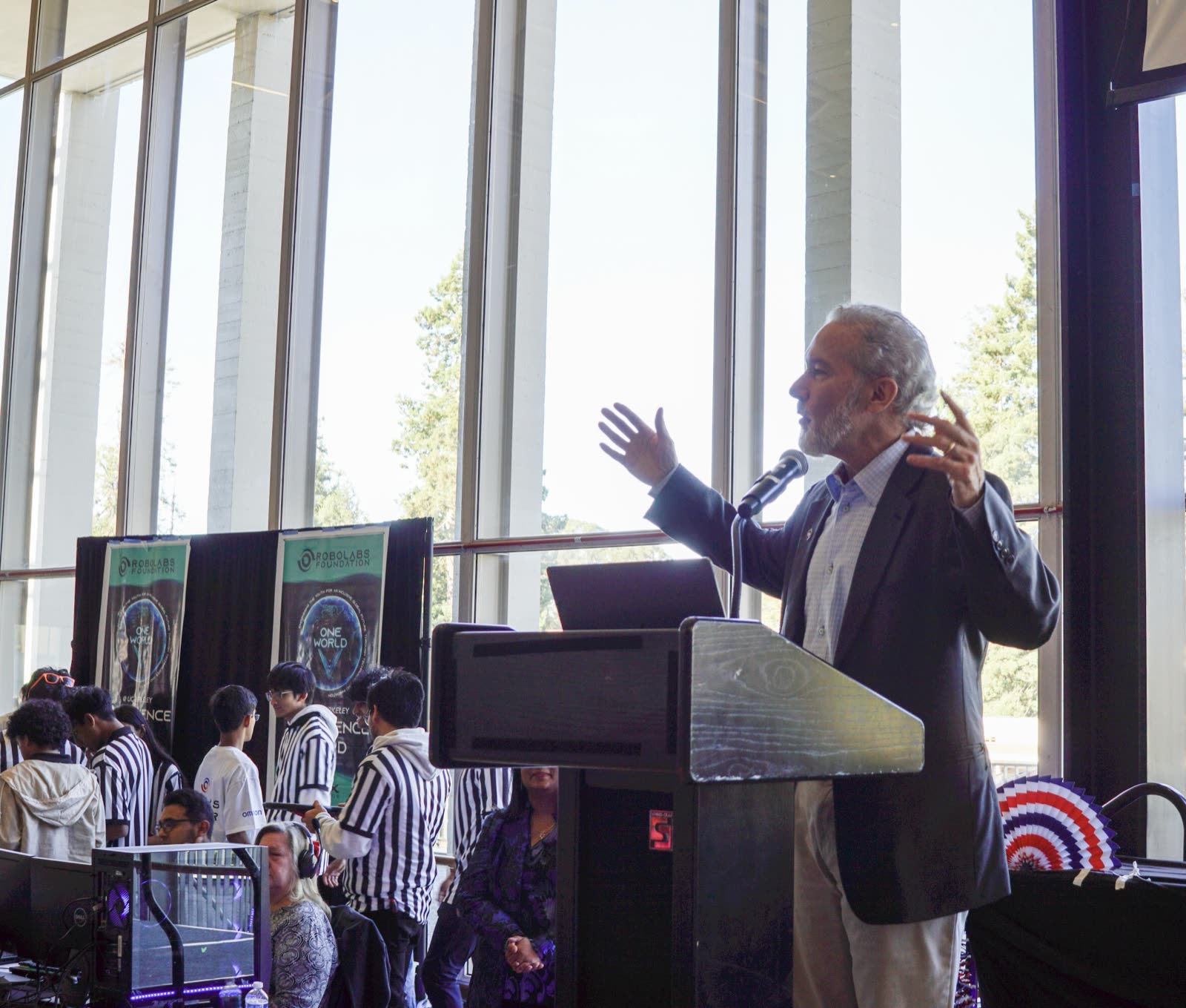 UC Berkeley Chancellor Rich Lyons speaking at the podium